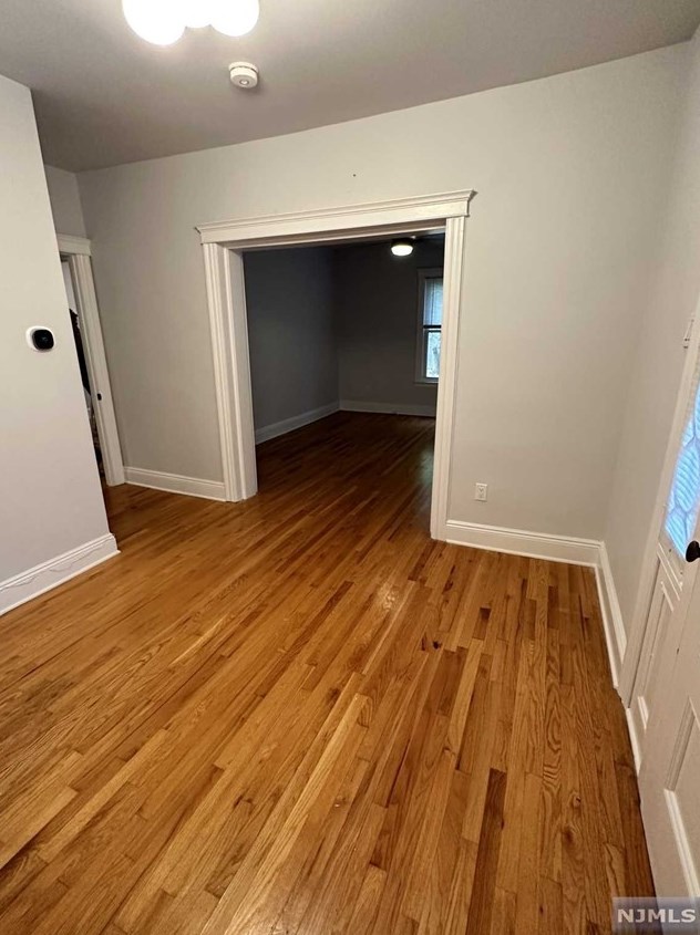 2 Huyler Ave #1, Tenafly, NJ 07670