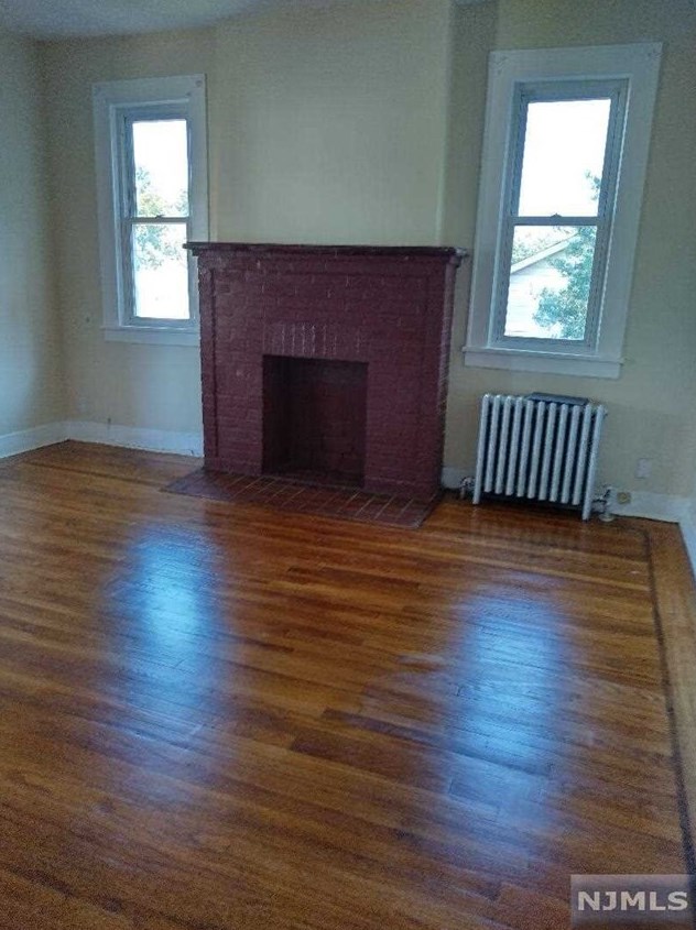 178 Warren St #4, Englewood, NJ 07631