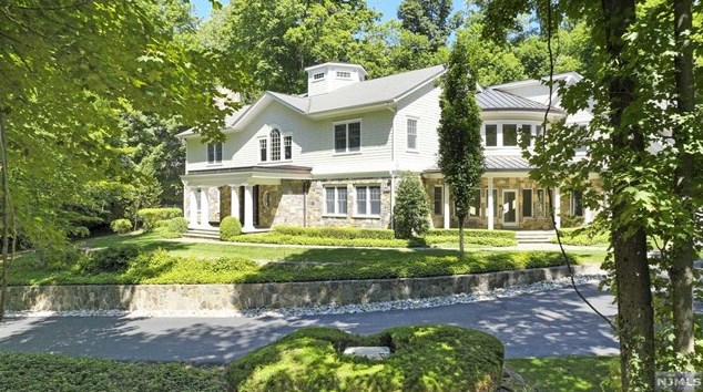 270 E Saddle River Rd, Upper Saddle River, NJ 07458