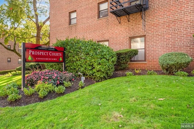 220 Prospect Ave #4a, Hackensack, NJ 07601
