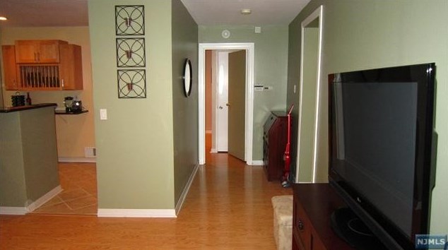 109 Grand Ave #1c, Englewood, NJ 07631