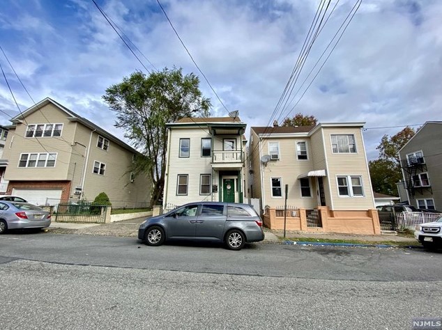 325 Pacific St, Paterson, NJ 07503