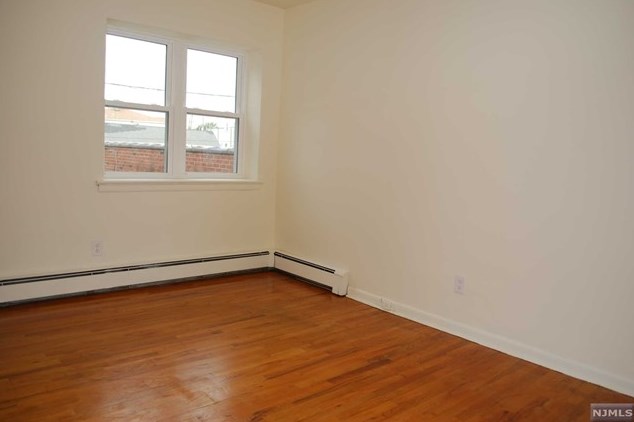 238 Palisade Ave #8, Cliffside Park, NJ 07010