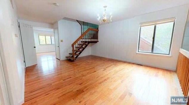 602 Sanderling Ct, Secaucus NJ  07094-2221 exterior