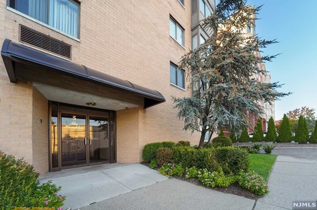 5 Linden St #5d, Hackensack, NJ 07601