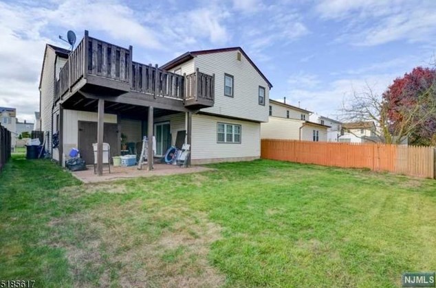 265 Parkside Dr, Union NJ  07083-5564 exterior
