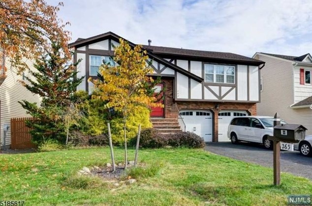 265 Parkside Dr, Union NJ  07083-5564 exterior