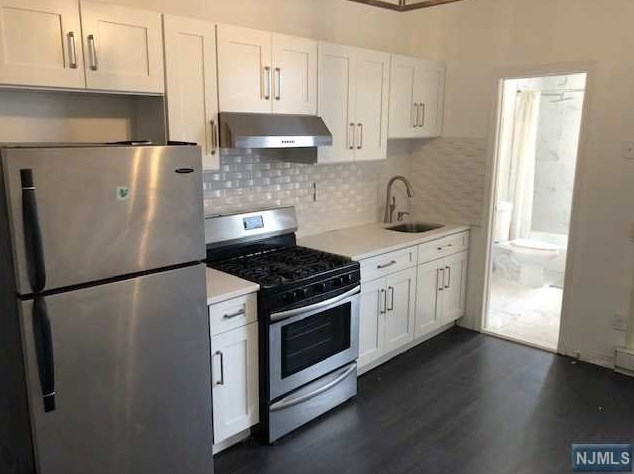 207 15th St Apt 4r, Jersey City, NJ