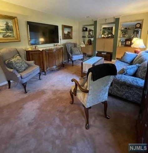 536 Shirley Ave, Franklin Lakes, NJ 07417