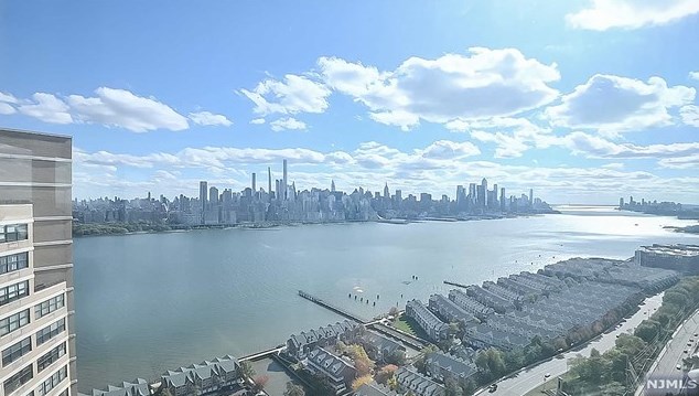 7000 Blvd E #43b, West New York, NJ 07093
