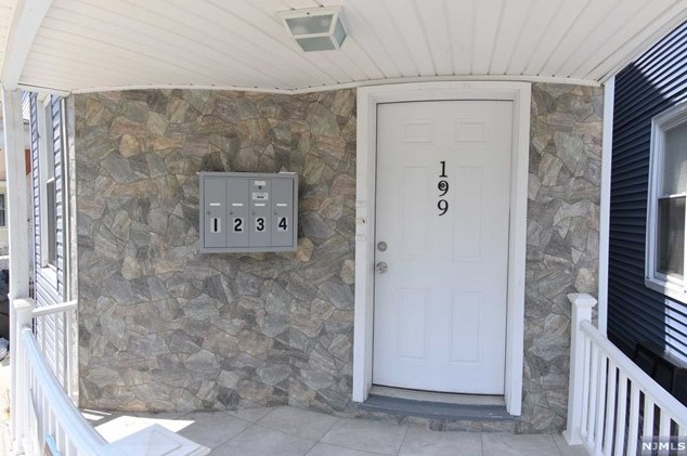 199 11th St, Newark NJ  07107-1223 exterior