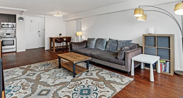 250 Gorge Rd #25g, Cliffside Park, NJ 07010