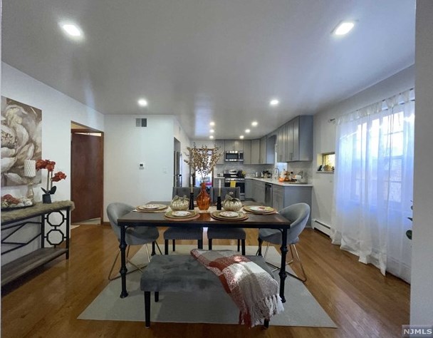 394 Chestnut Ave, South Hackensack NJ  07606-1514 exterior