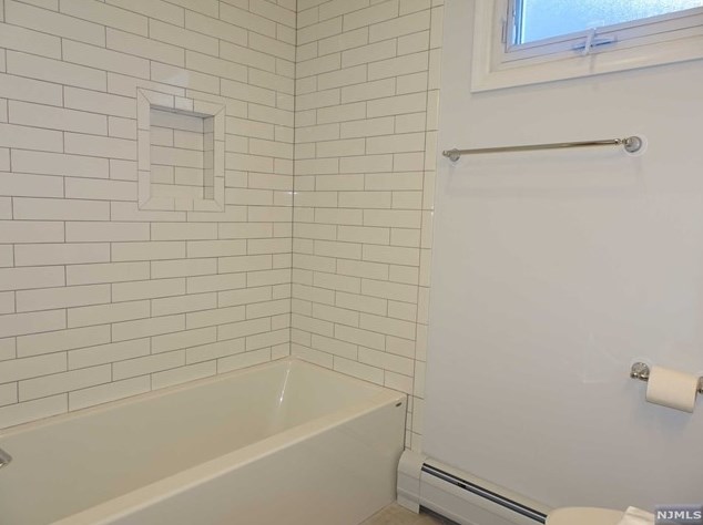 41 8 St, Clifton NJ 07011-1775 exterior