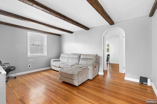 476 Sutton Ave, Hackensack, NJ 07601