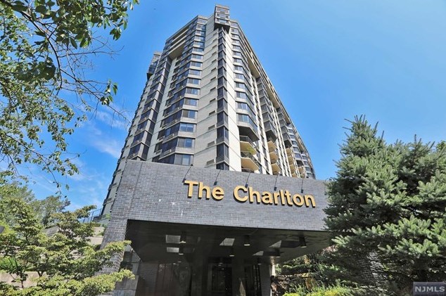 1265 15th St Apt 4b, West Fort Lee, NJ