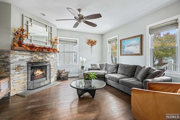 307 Walter Ave, Hasbrouck Heights, NJ 07604
