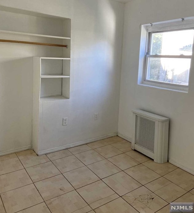 568-570 East 28th St #1, Paterson, NJ 07504