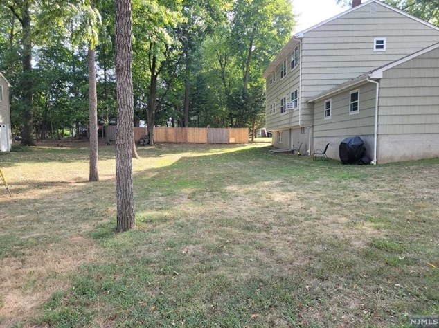21 Steuben Ave #1st Floor, Westwood, NJ 07675