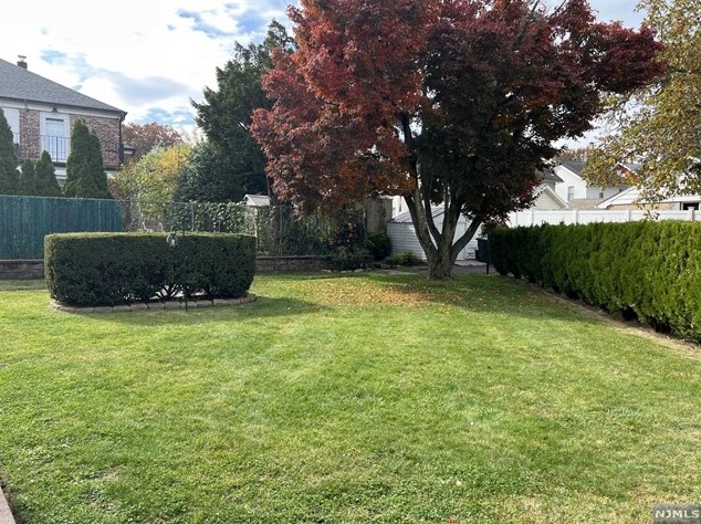 11 Melrose Ave, North Arlington, NJ 07031