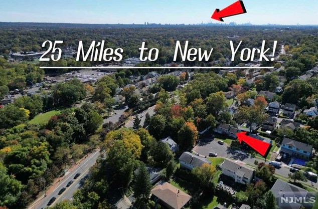 12 Beatrice Pl, Oradell, NJ 07649