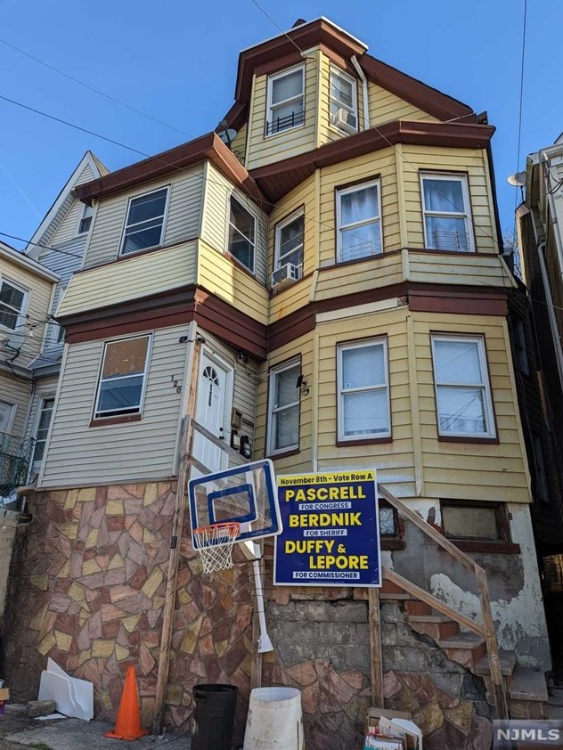 124-126 Jasper St, Paterson, NJ 07522