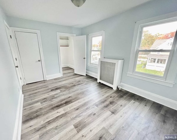 119 E Quackenbush Ave, Dumont, NJ 07628