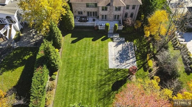 372 Woodland St, Englewood NJ  07631-2027 exterior