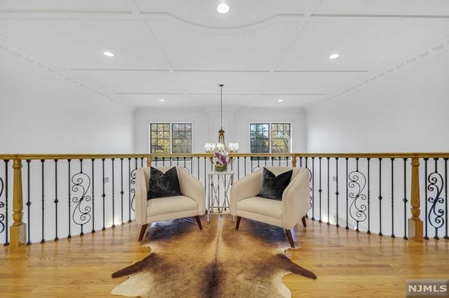 372 Woodland St, Englewood NJ  07631-2027 exterior