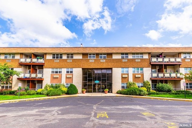 1111 River Rd #b-24, Edgewater, NJ 07020