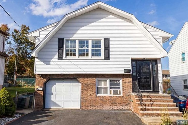 137 Martha Ave #2, Elmwood Park, NJ 07407