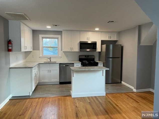 232 David Hooper Pl, Westwood NJ  07675-1910 exterior