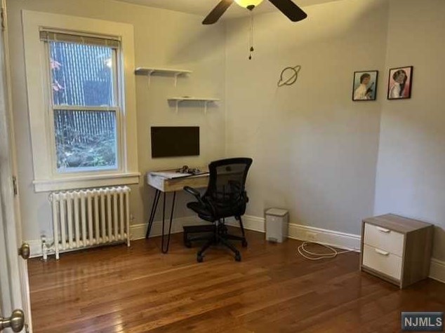 4 Maple St, Edgewater NJ  07020-1510 exterior