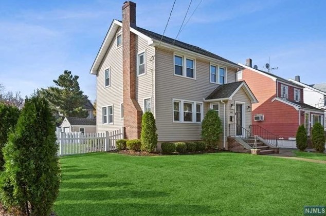 640 Martense Ave, Teaneck, NJ 07666