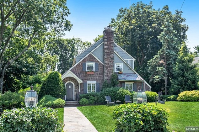 245 The By Wy, Ridgewood, NJ 07450