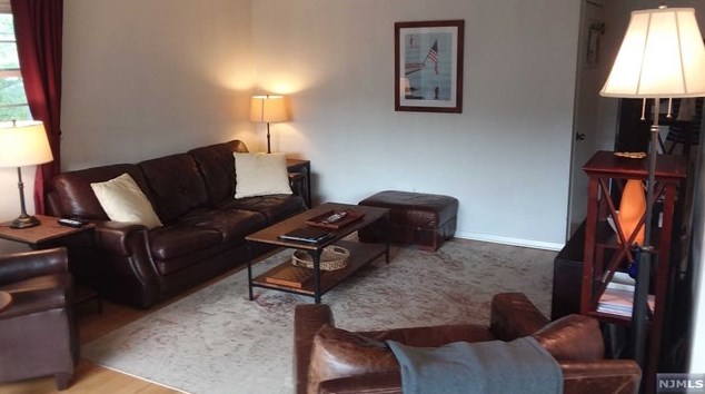 1444 11th St #2, West Fort Lee, NJ 07024