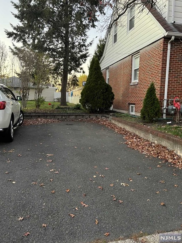 1 Chestnut St #3, Wallington, NJ 07057