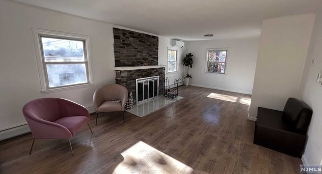 1261 Briar Way, West Fort Lee, NJ 07024