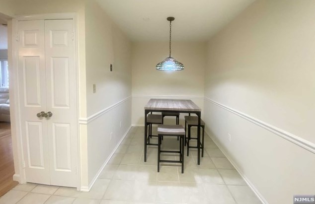 22 Regency Cir, Englewood NJ  07631-5046 exterior