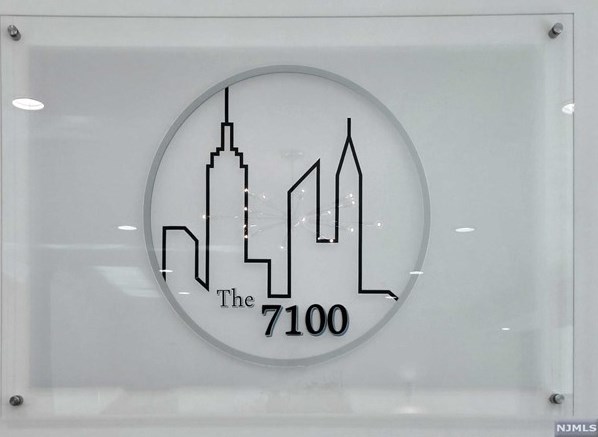 7100 Boulevard, West New York NJ  exterior