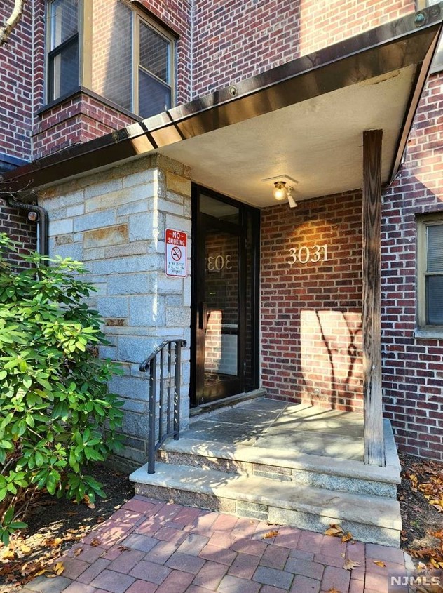 3031 Edwin Ave #5a, West Fort Lee, NJ 07024