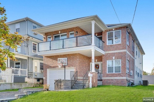 220-222 Grant Ave, Plainfield, NJ 07060