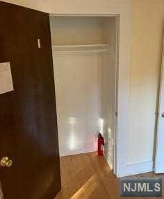 10 E Grand Ave, Montvale, NJ 07645