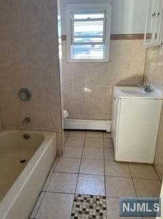 45 Hedden Ter, Newark NJ  07108-1707 exterior