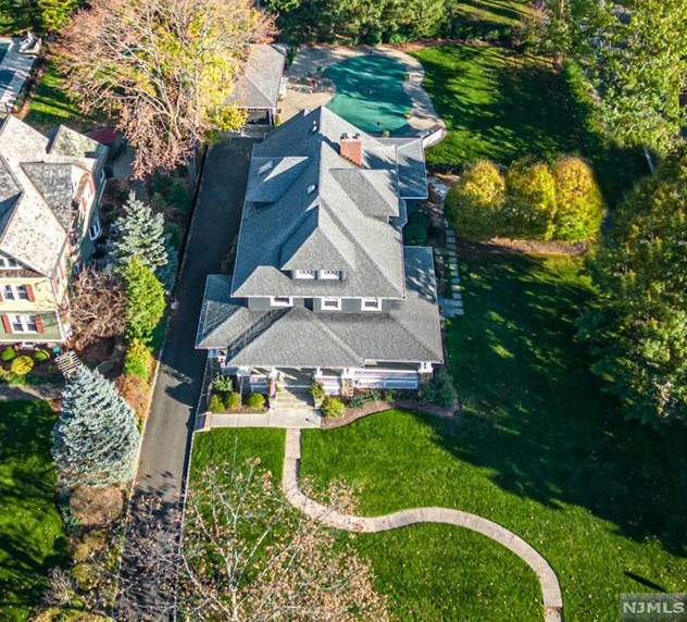33 Brookside Ave, Ridgewood, NJ 07450