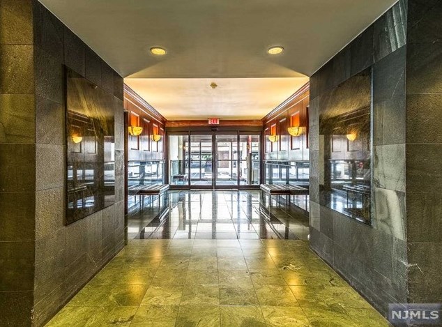 1203 River Rd #16f, Edgewater, NJ