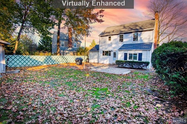 587 Clarendon Ct, River Edge, NJ 07661