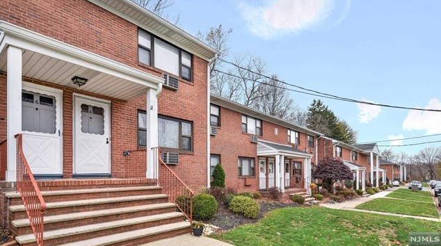 6 Colonial Dr, Little Falls, NJ 07424