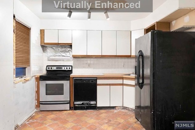 20 Mevan Ave, Englewood NJ  07631-3863 exterior