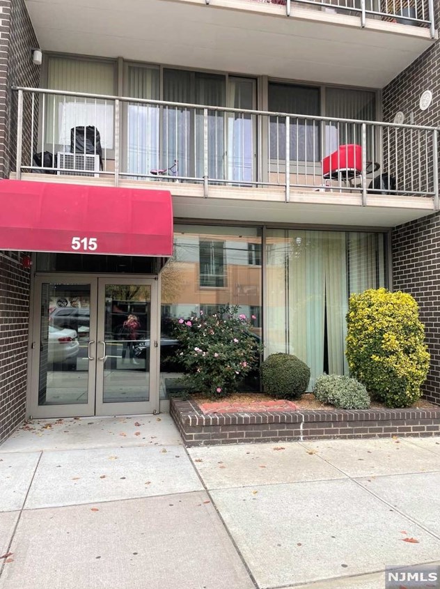 515 Anderson Ave #5k, Cliffside Park, NJ 07010